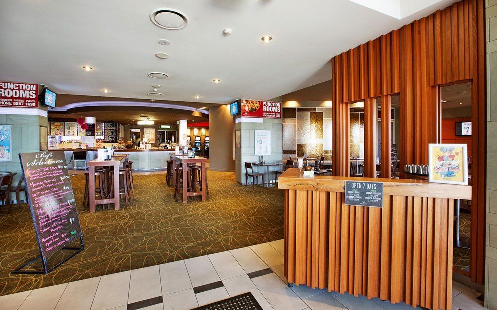 Hinterland Hotel Nerang Gold Coast Exterior foto